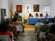 El diálogo sigue en la mesa de la presentación de Lundú